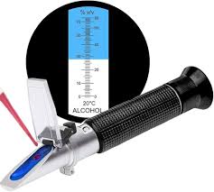 REFRACTOMETER